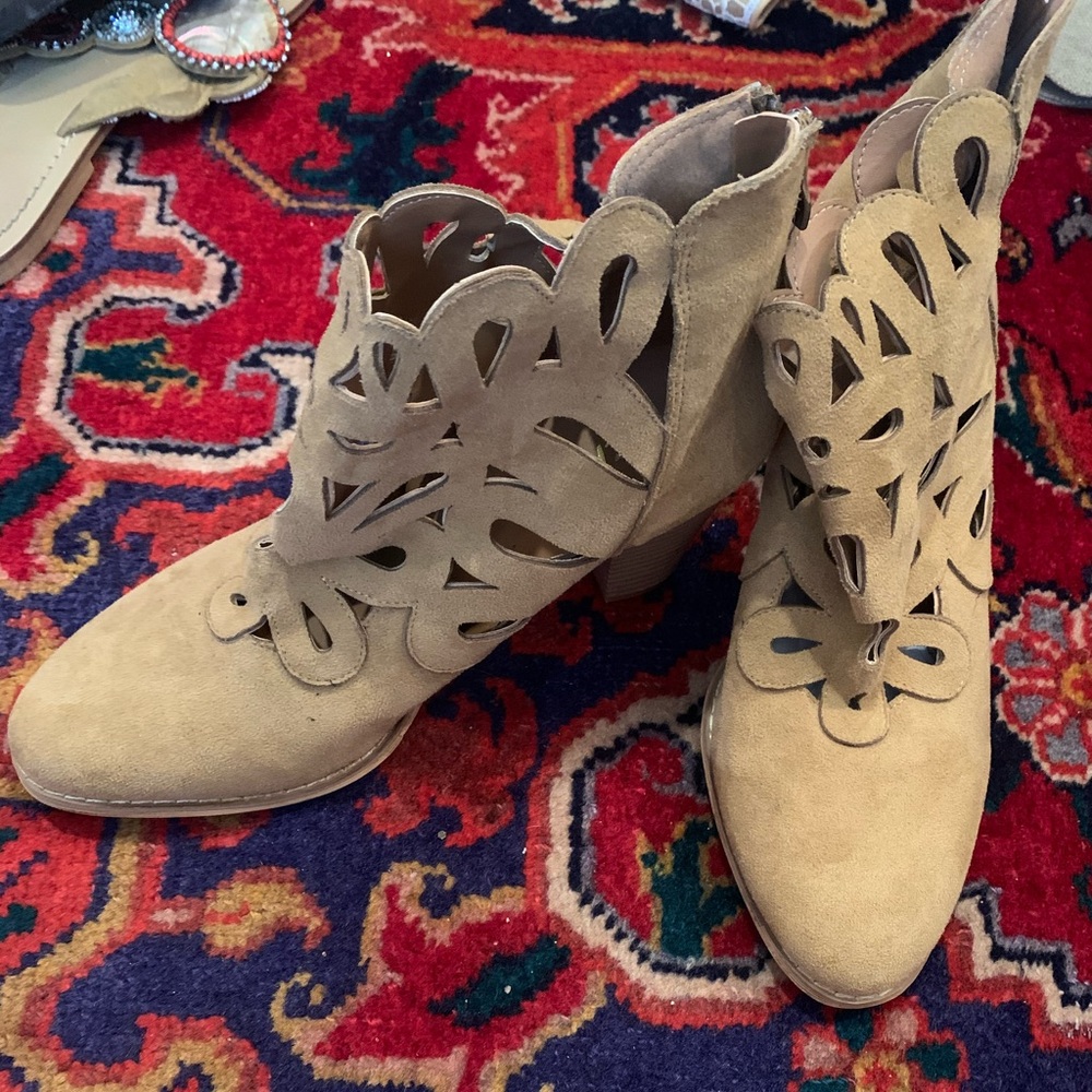 Laser cute boutique bootie